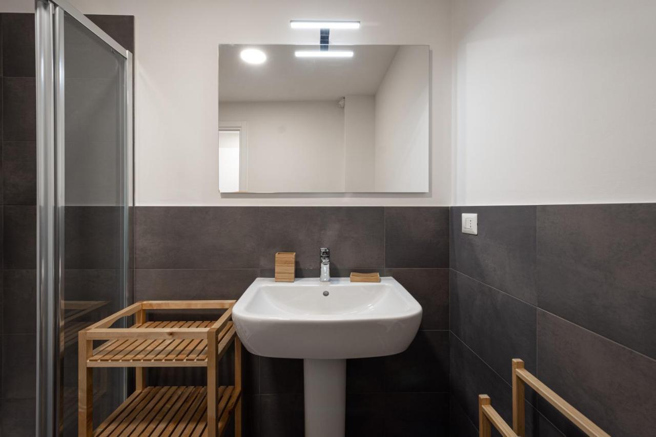Urban House Carducci - Studios Turin Bagian luar foto
