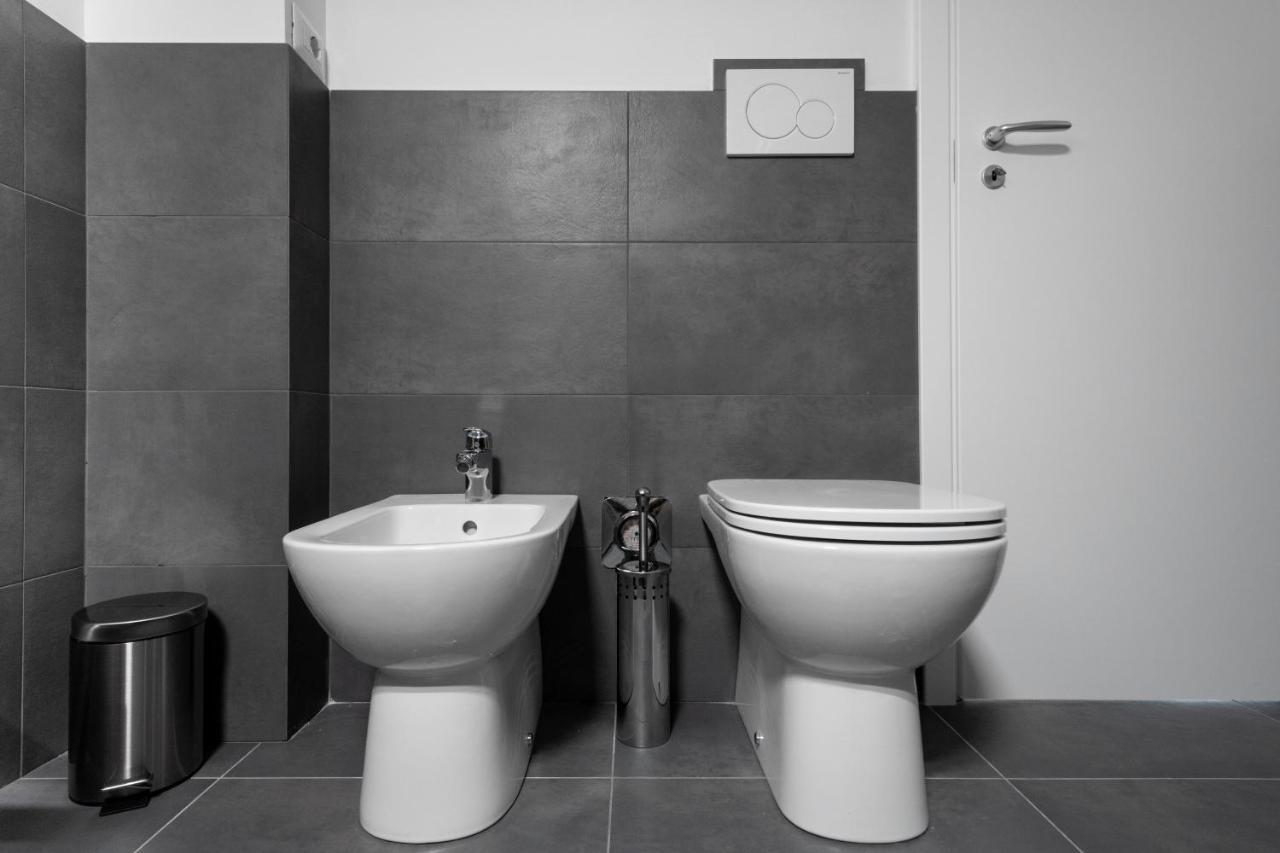 Urban House Carducci - Studios Turin Bagian luar foto